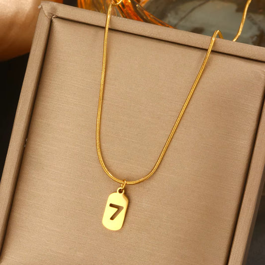 Hot Stainless Steel 18K Gold Pearl Shell Zircon Clover Heart Butterfly Letter Pendant Necklace Women Flower Bow Chain Necklace