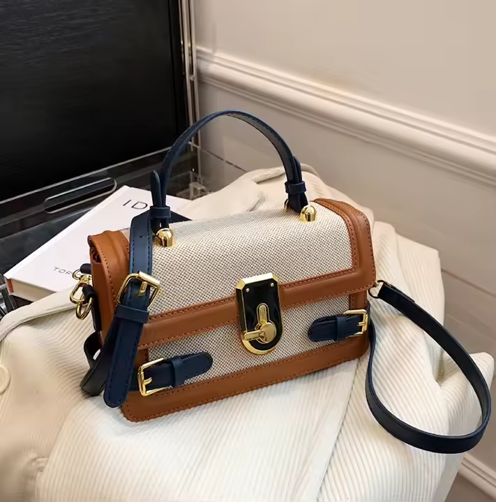 2025 New Factory Wholesale Handbags Young Ladies Small square Bags Ladies Fashion Design Purses for Females