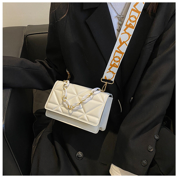 Fashion Designer Bolsos Shoulder Mini Small Little Hand Bags Sac Saddle Handbags for Girls Ladies Purses and Crossbody.